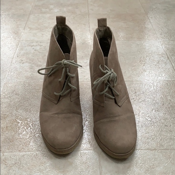 2 for $25✨ American Eagle Laced Bootie - Picture 4 of 7